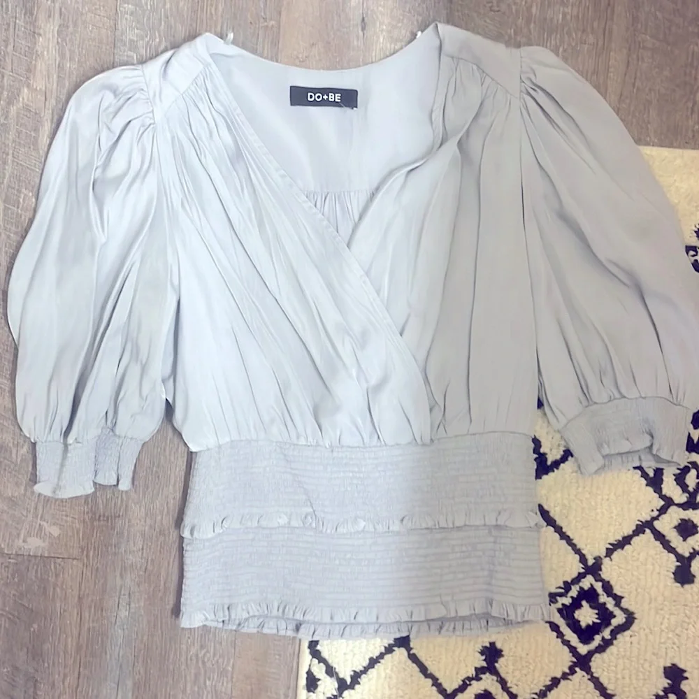 Dobe blouse - Picture 1 of 2